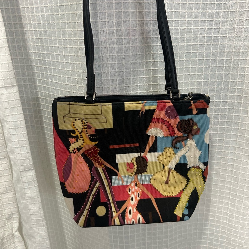 Graphic Beaded Fashion-Print Shoulder Bag in Multicolor - Picture 2 of 6